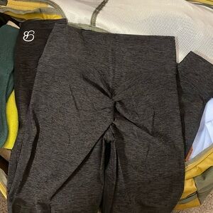 Bombshell Sportswear Leggings